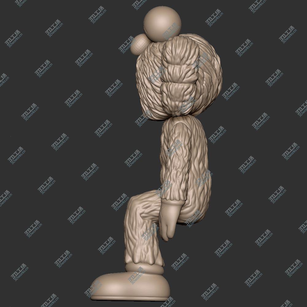 images/goods_img/20200611/粉KAWS2_坐姿/4.jpg